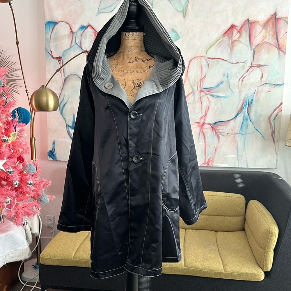 Oopera reversible coat jacket XL black & grey trapeze hoodie accordian hood